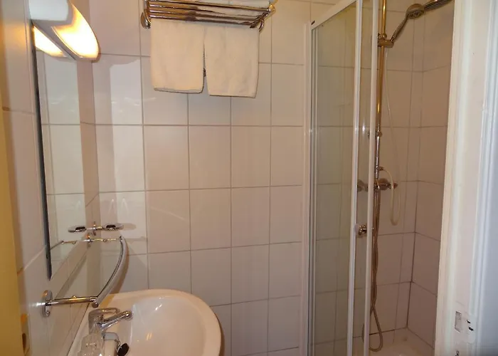 Logies Ocelot Gæstehus